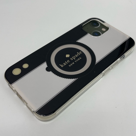 Kate Spade Phone Case for iPhone 13
NWT - Picture 9 of 16